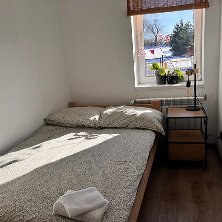 Apartament Numer 1, Dwie Sypialnie Dwa Lozka Orzysz Exteriér fotografie