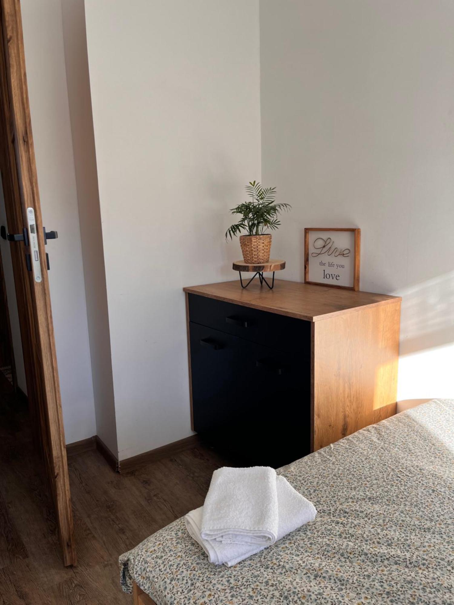 Apartament Numer 1, Dwie Sypialnie Dwa Lozka Orzysz Exteriér fotografie